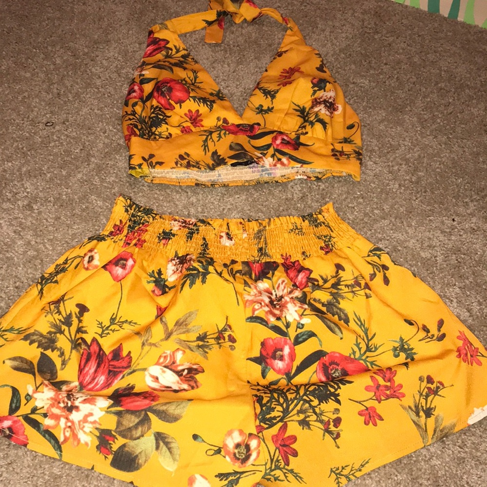 Two piece set